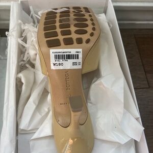 New Authentic Bottega Veneta Sandals